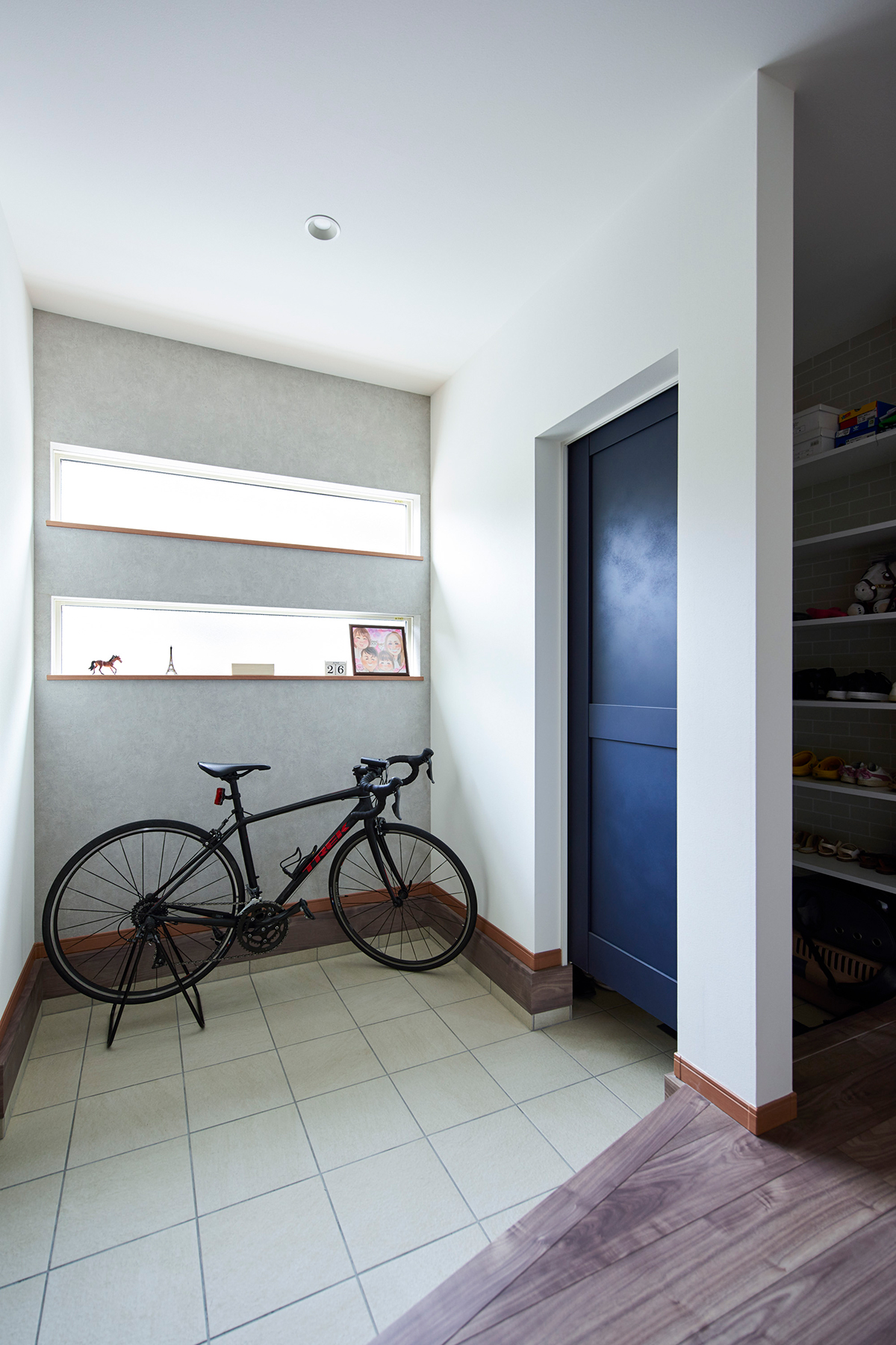 空間の広がりを感じる、快適な住まい