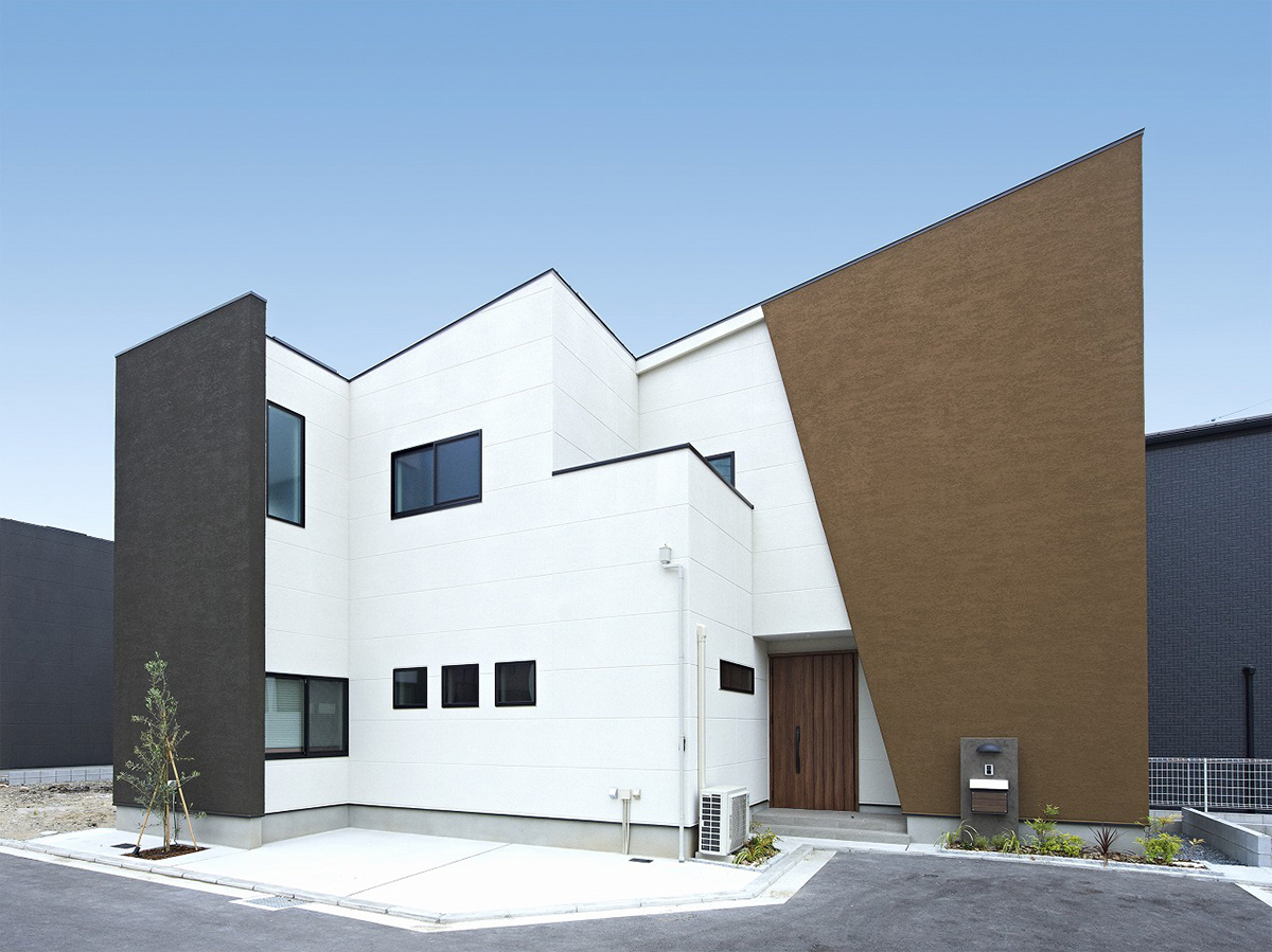 素材感と個性が調和する、デザインハウス