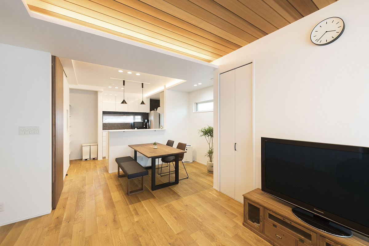 寝そべりたくなる家